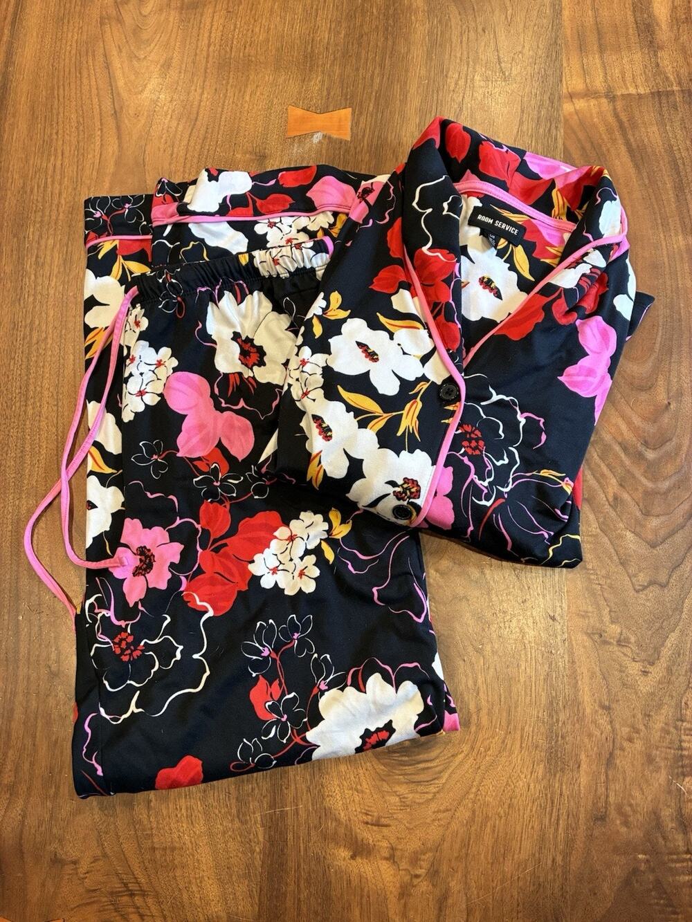Room Service Womens Pajamas, Floral, Pockets - Black - Large